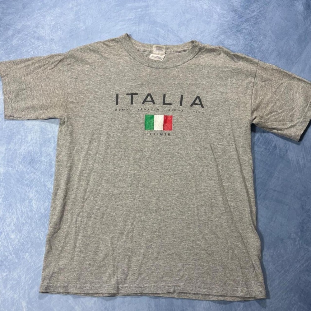 Italia Grey short sleeve graphic tee